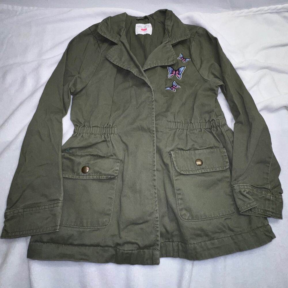 Girl's light Jacket Size L 10/12